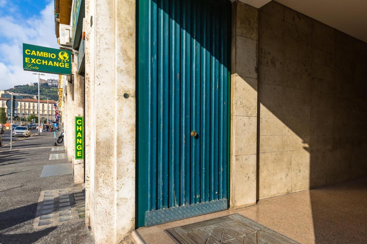 Piazza Municipio Apartments By Wonderful Italy 那不勒斯 外观 照片